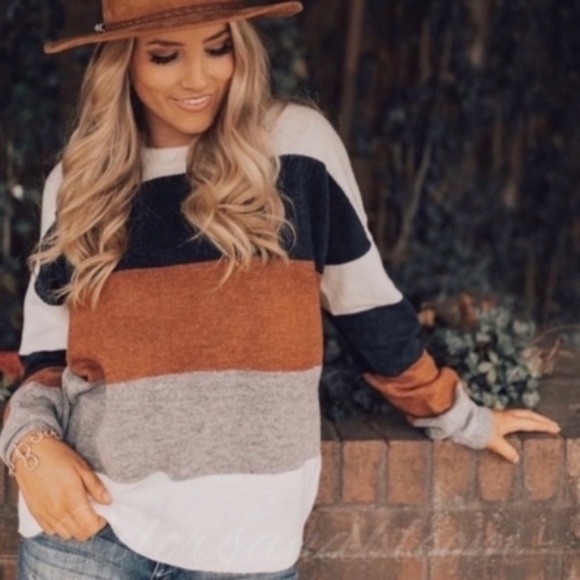 LAST - TONI Softest Color Block Sweater - Picture 3 of 5